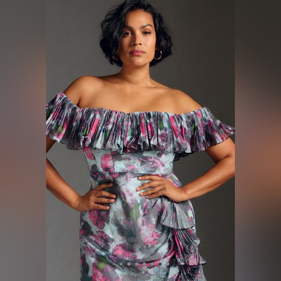 Hutch Off-the-Shoulder Ruffled Column Dress - Picture 9 of 10